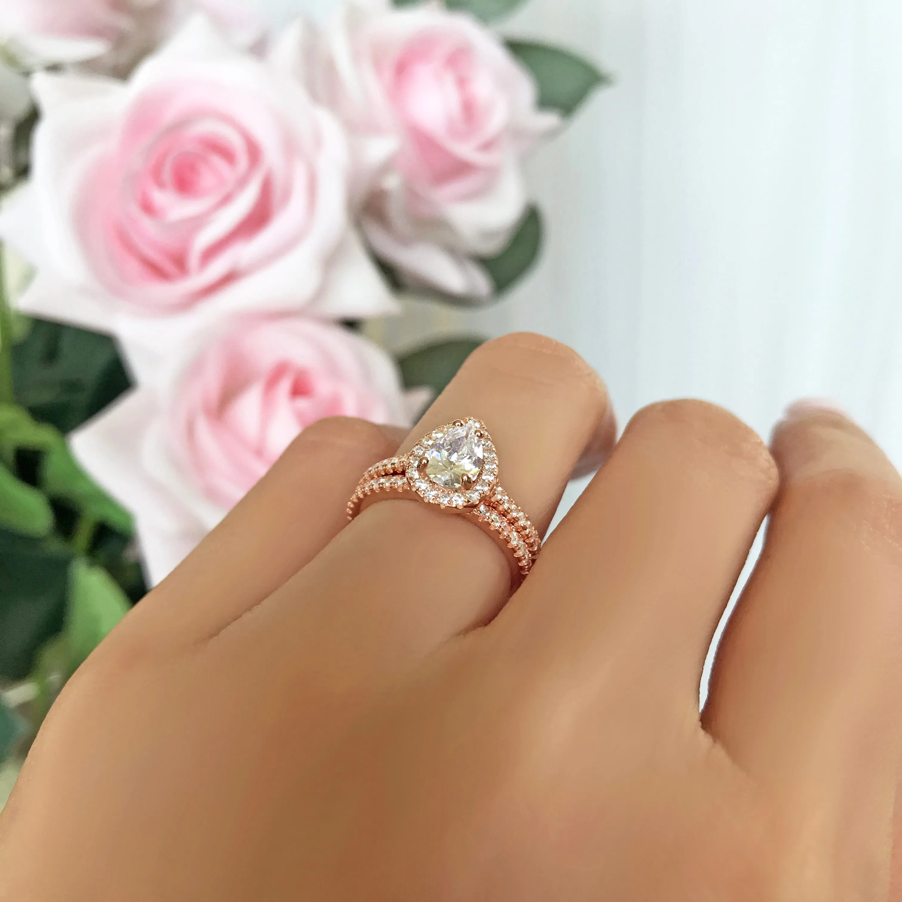 1 ctw Pear Halo Half Eternity Set - Rose GP