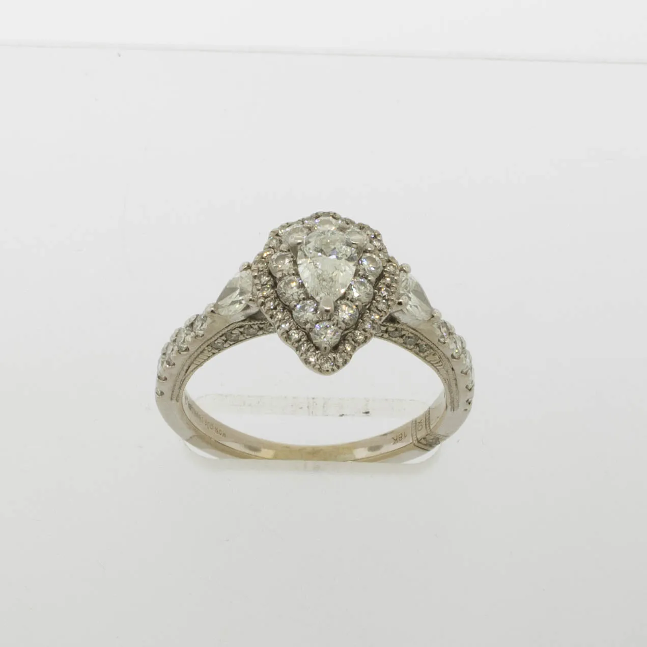 18K White Gold Pear Shaped Diamond Engagement Ring Kay Jewelers Preowned Sz 7