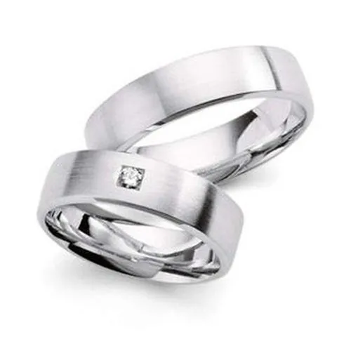 6mm Flat Band with Brushed Finish and Bevelled edge