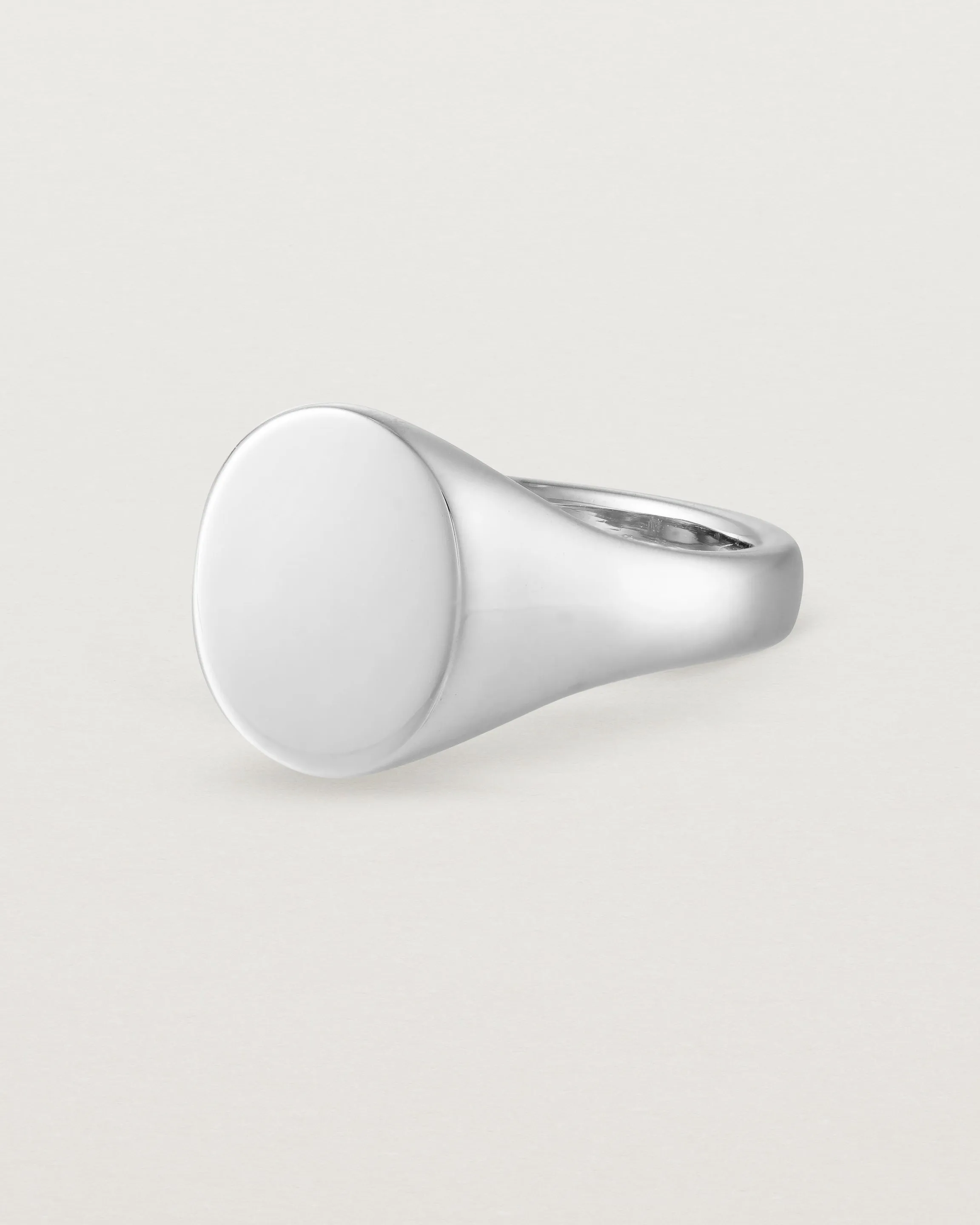 Arden Signet Ring