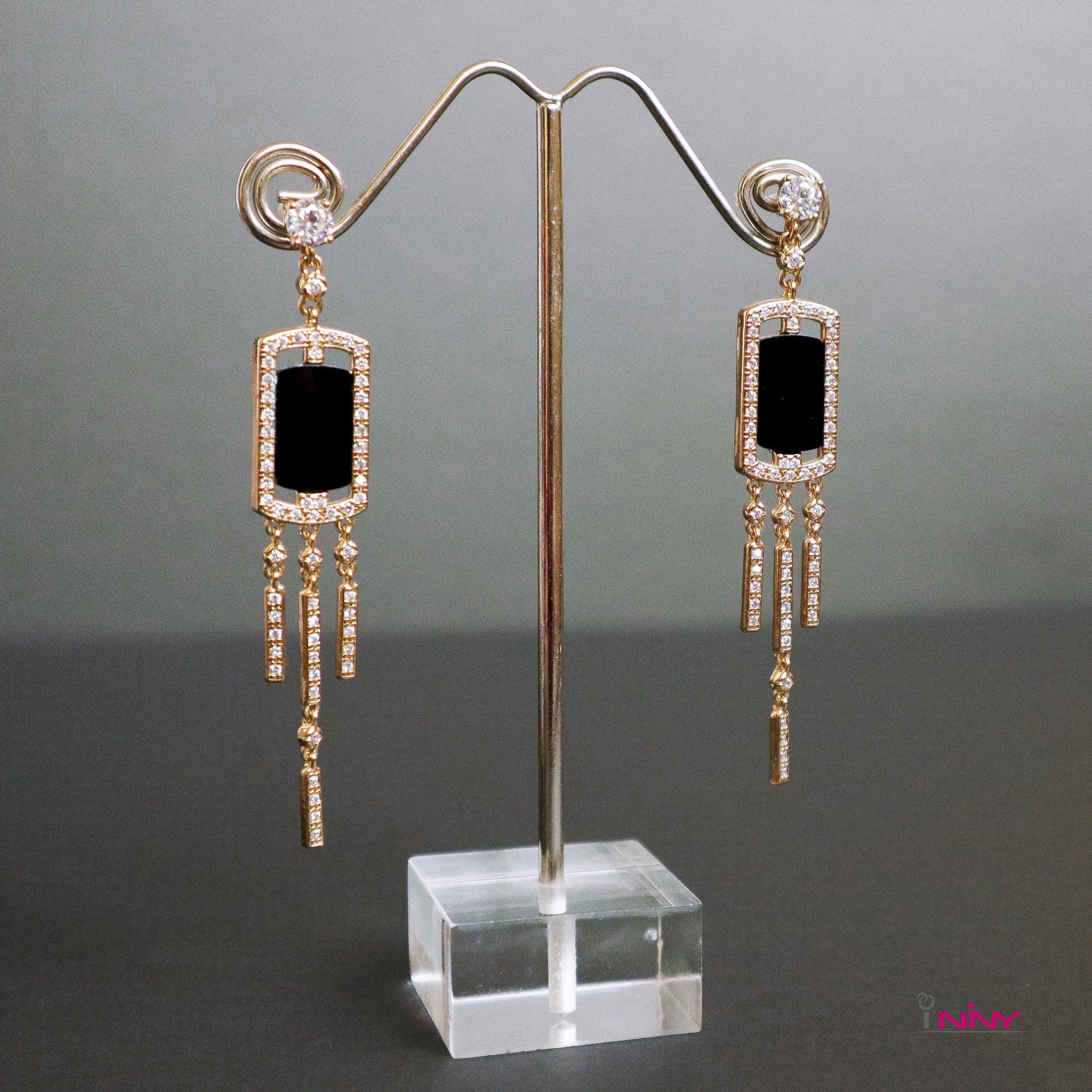 Cubic Zirconia Gold Frame
