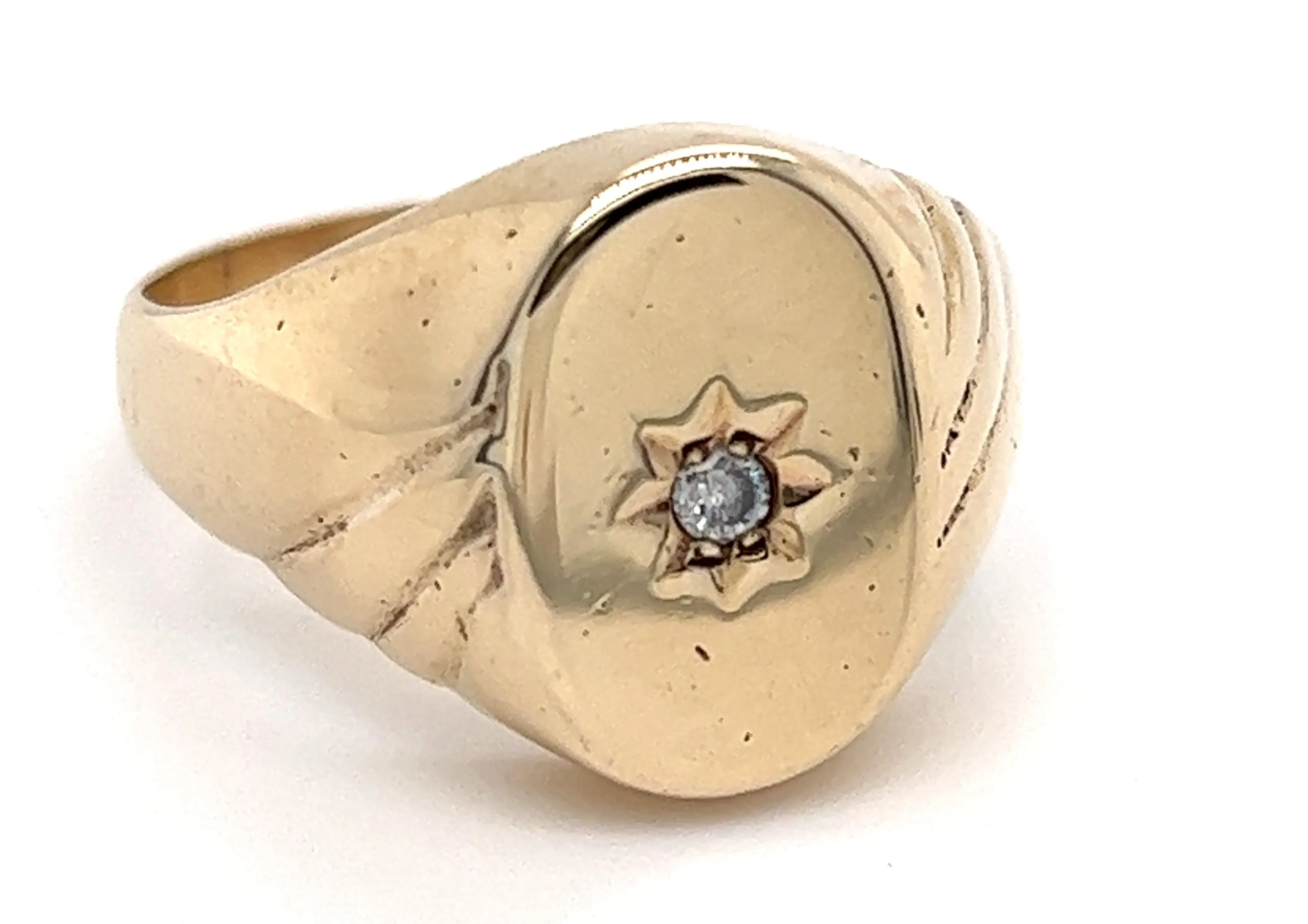 Diamond 18ct Yellow Gold Signet Ring