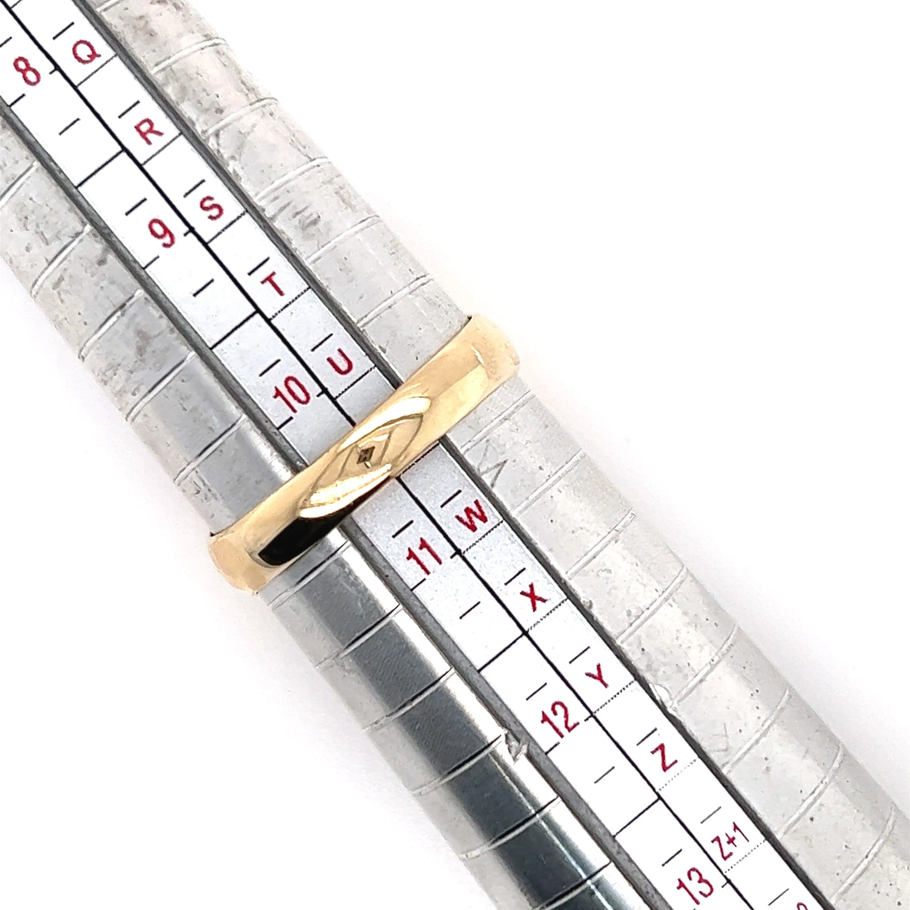 Diamond 18ct Yellow Gold Signet Ring