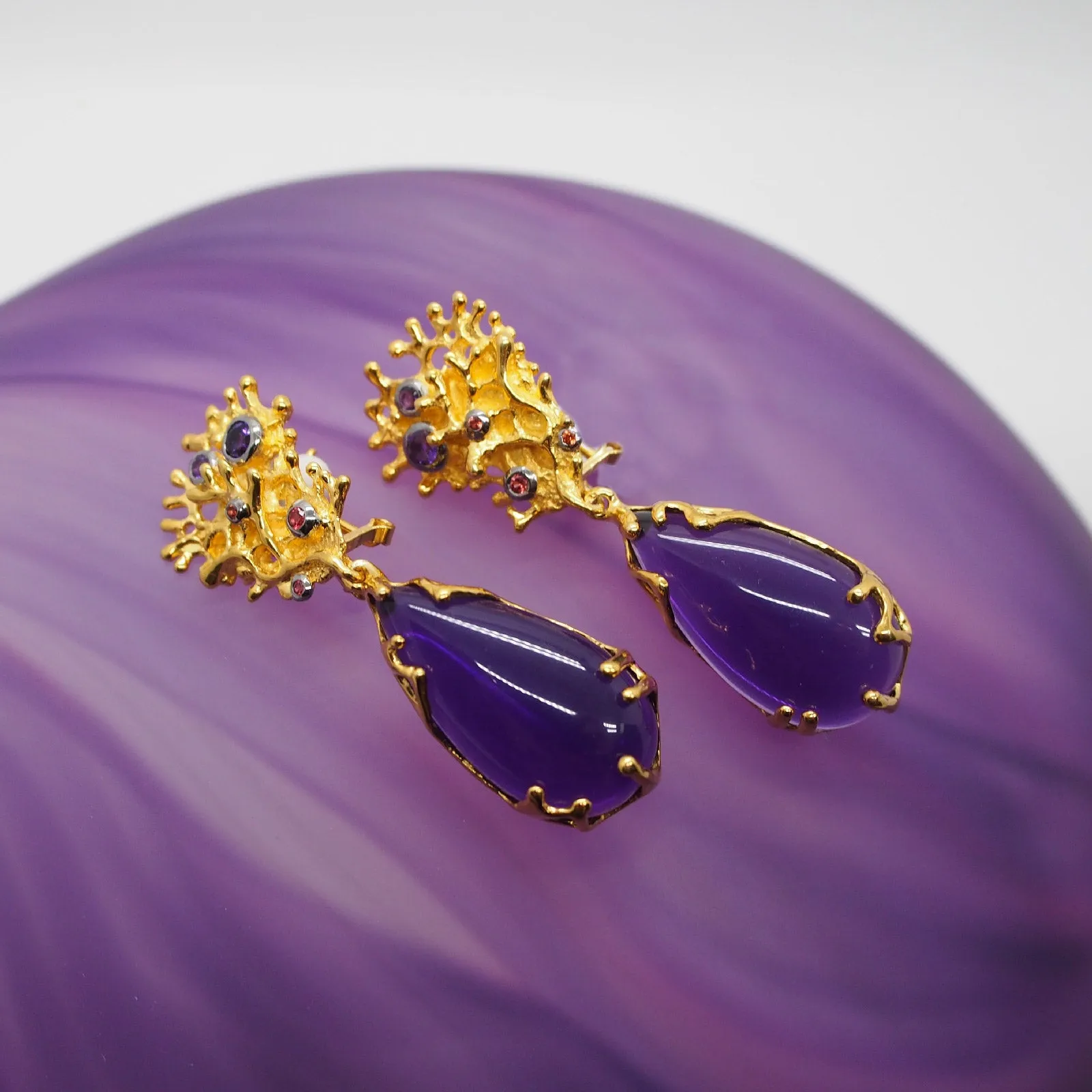 Earrings, Fragments