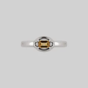ELIZABETH. Citrine Tudor Ring - Silver