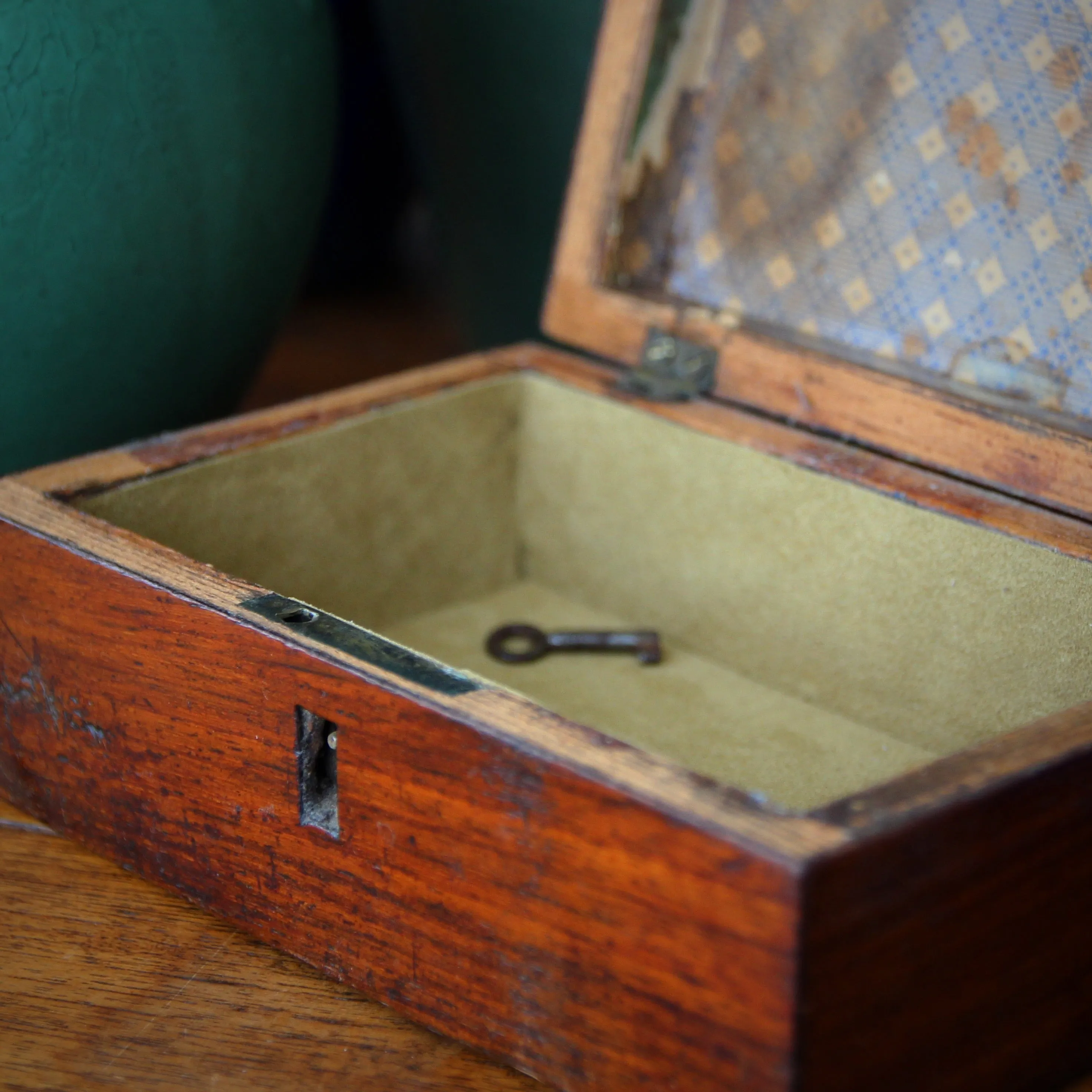 English Mahogany Jewelry Box