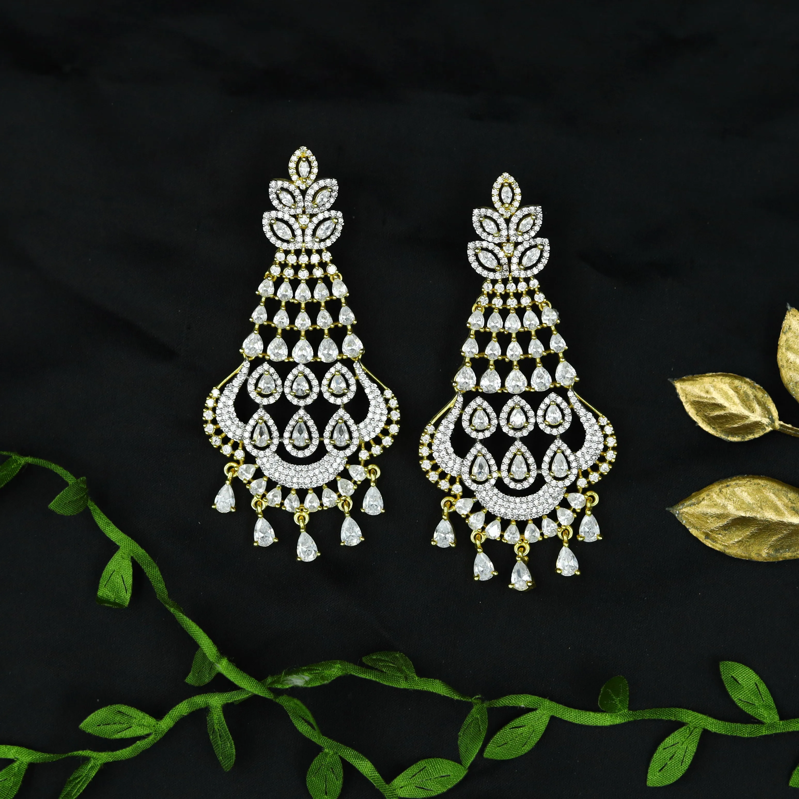 Gold Zircon/AD Earring4599-8664