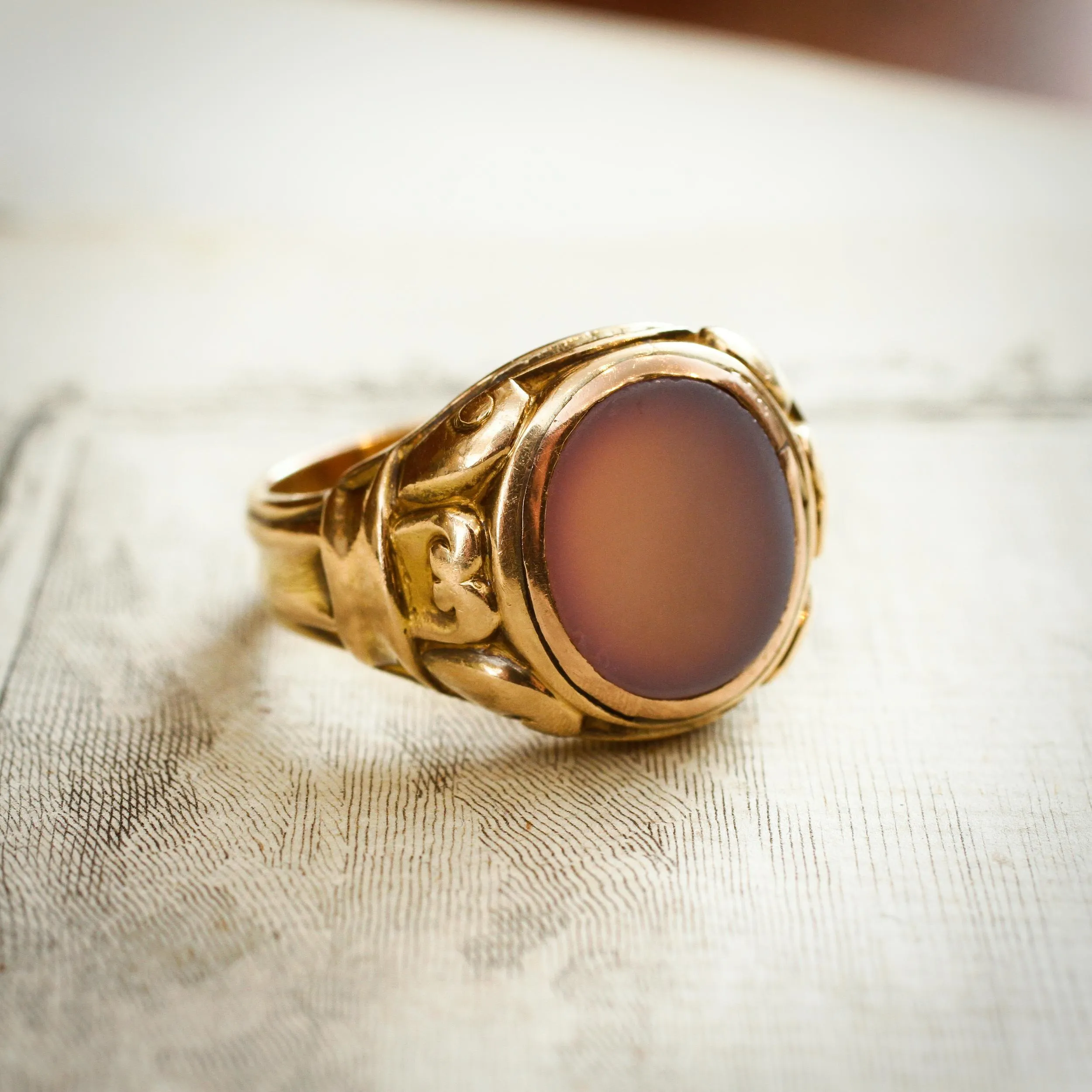 Impressive Date 1922 Gents 15ct Sardonyx Signet Ring