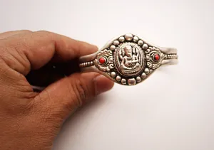 Lord Ganesh Tribal White Metal Bracelet