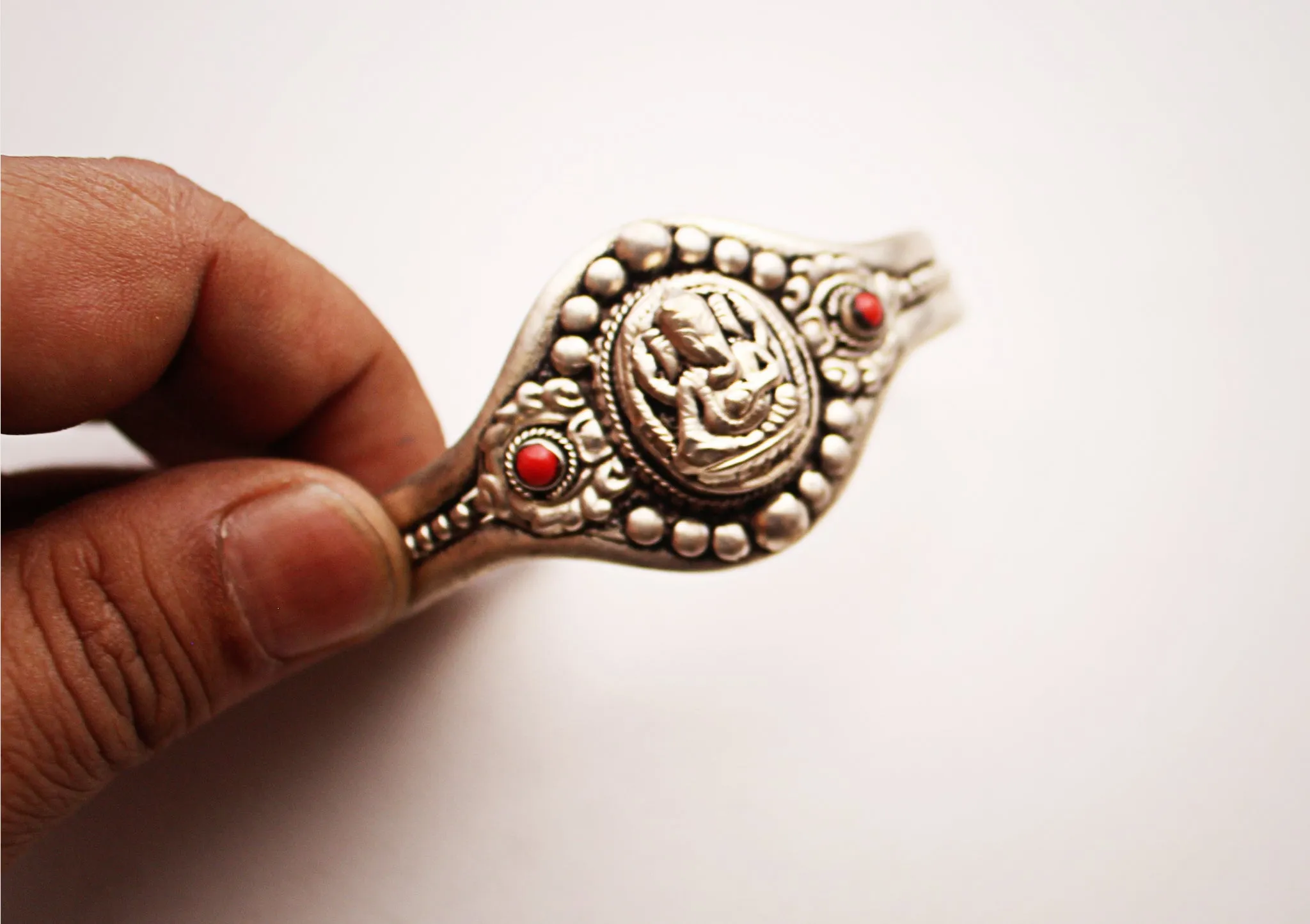 Lord Ganesh Tribal White Metal Bracelet