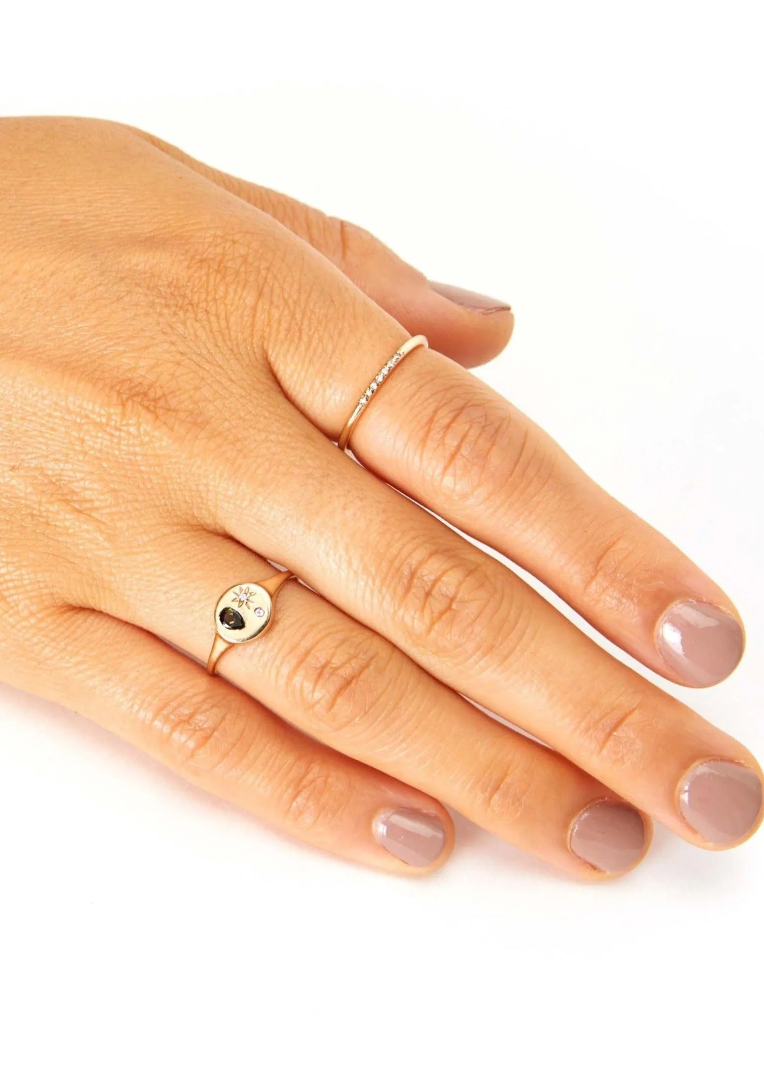 Night Market Round Signet Ring