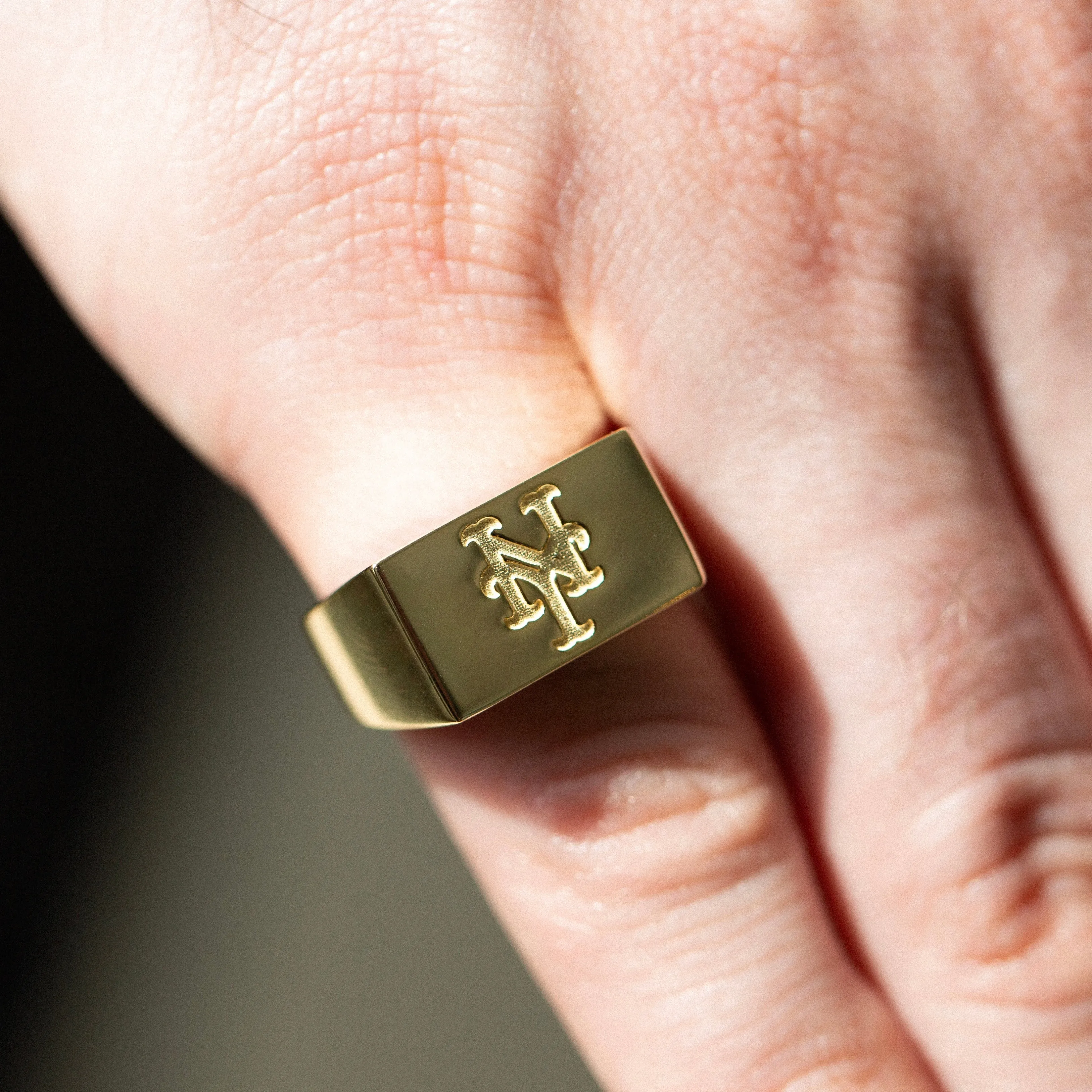NY METS SQUARE SIGNET RING