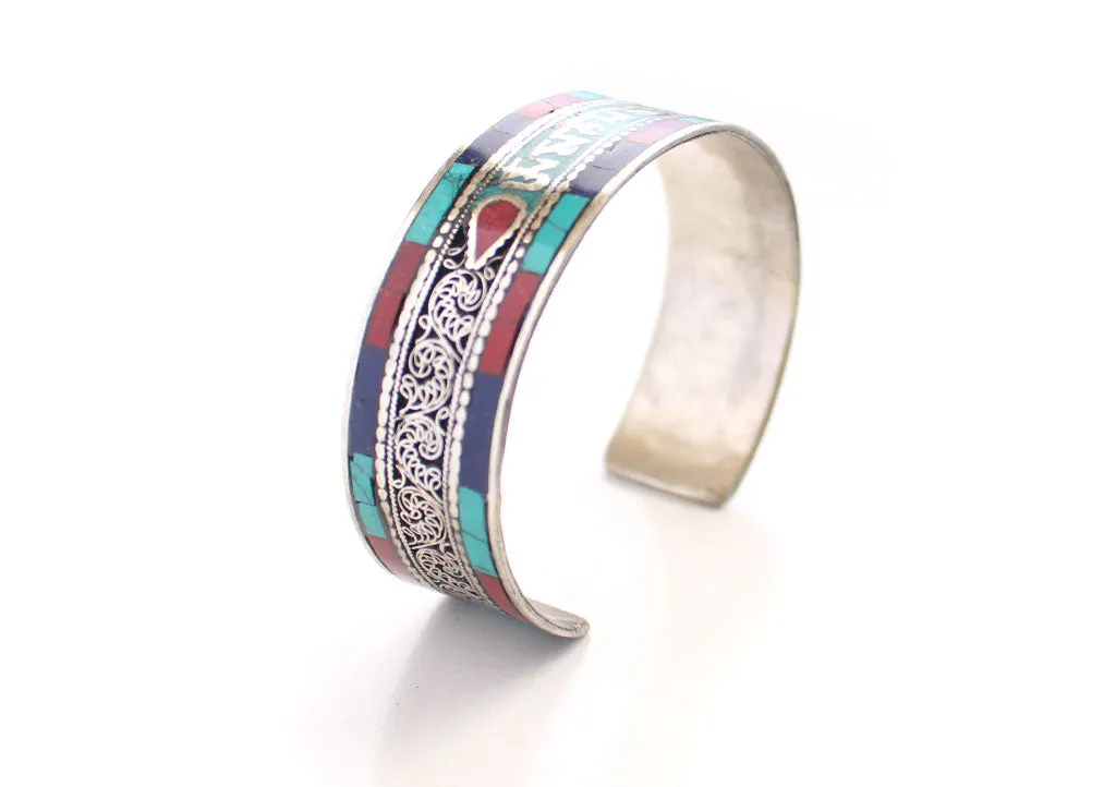 Om Mani Mantra Encarved Tibetan Wrist Bracelet