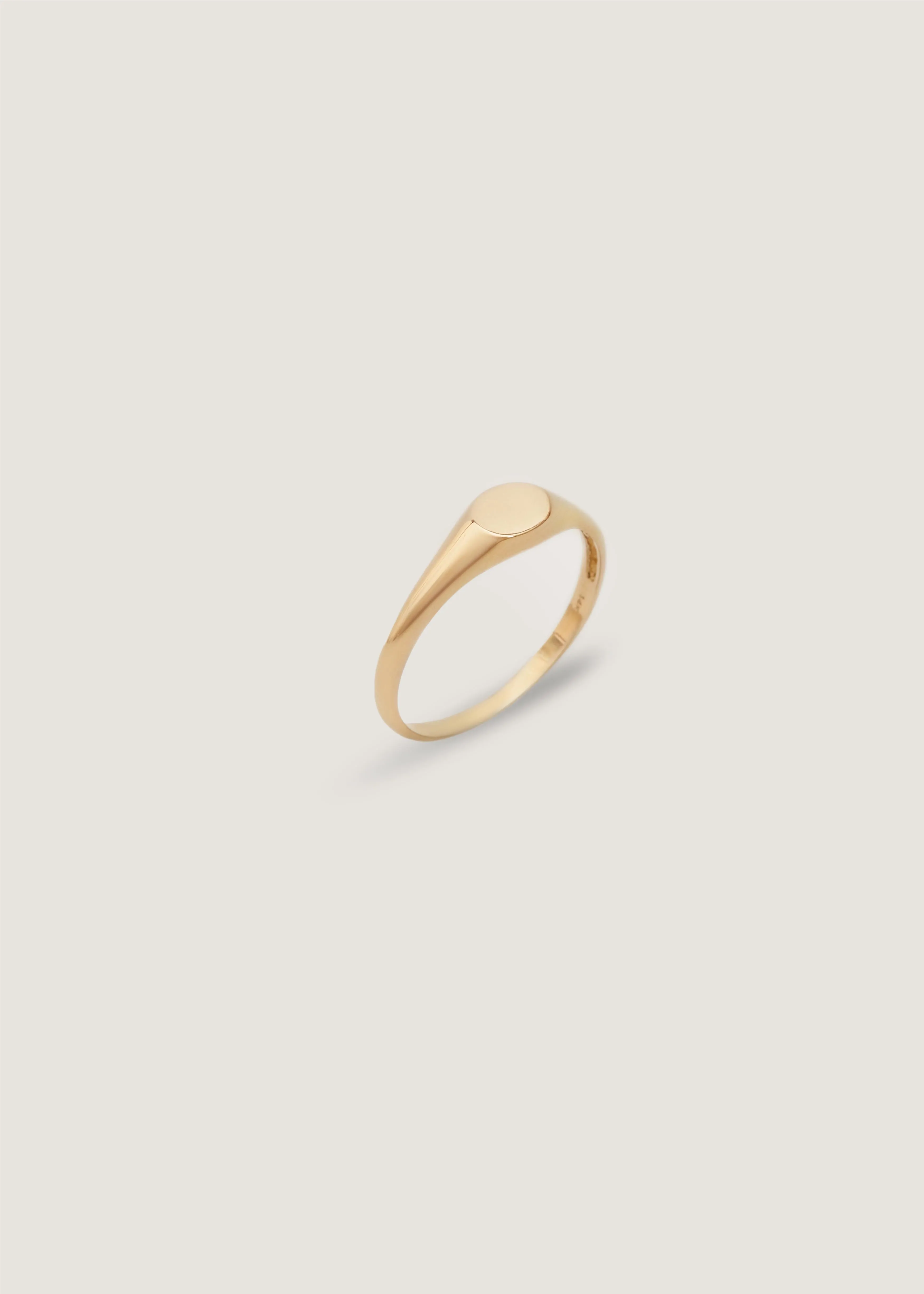 Petite Classic Signet Ring