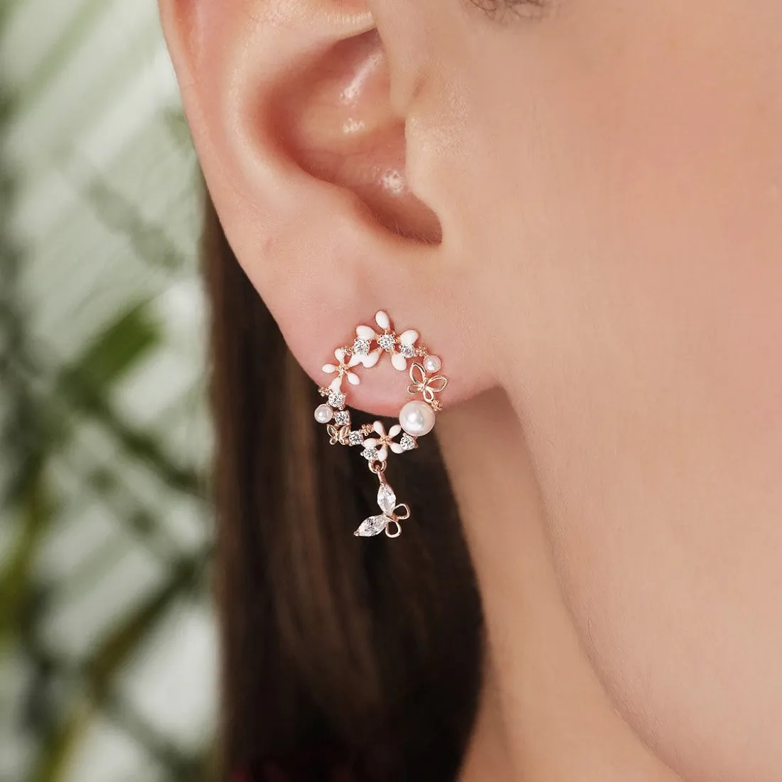 Rose Petal Harmony 925 Sterling Silver Rose Gold-Plated Flower Earrings