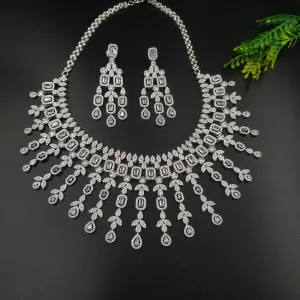 Round Neck Zircon/AD Necklace Set 10767-69