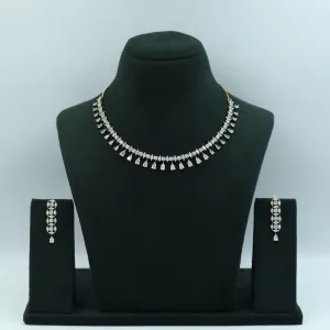 Round Neck Zircon/AD Necklace Set 15856-28