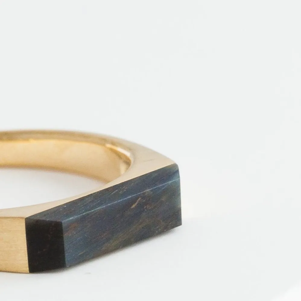 Tiger's eye signet ring