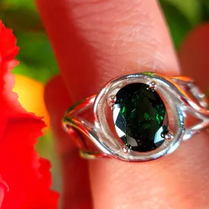 Tsavorite Garnet Finger Cuff Adjustable Ring .925 Silver for Emotional Balance, Joy and Prosperity