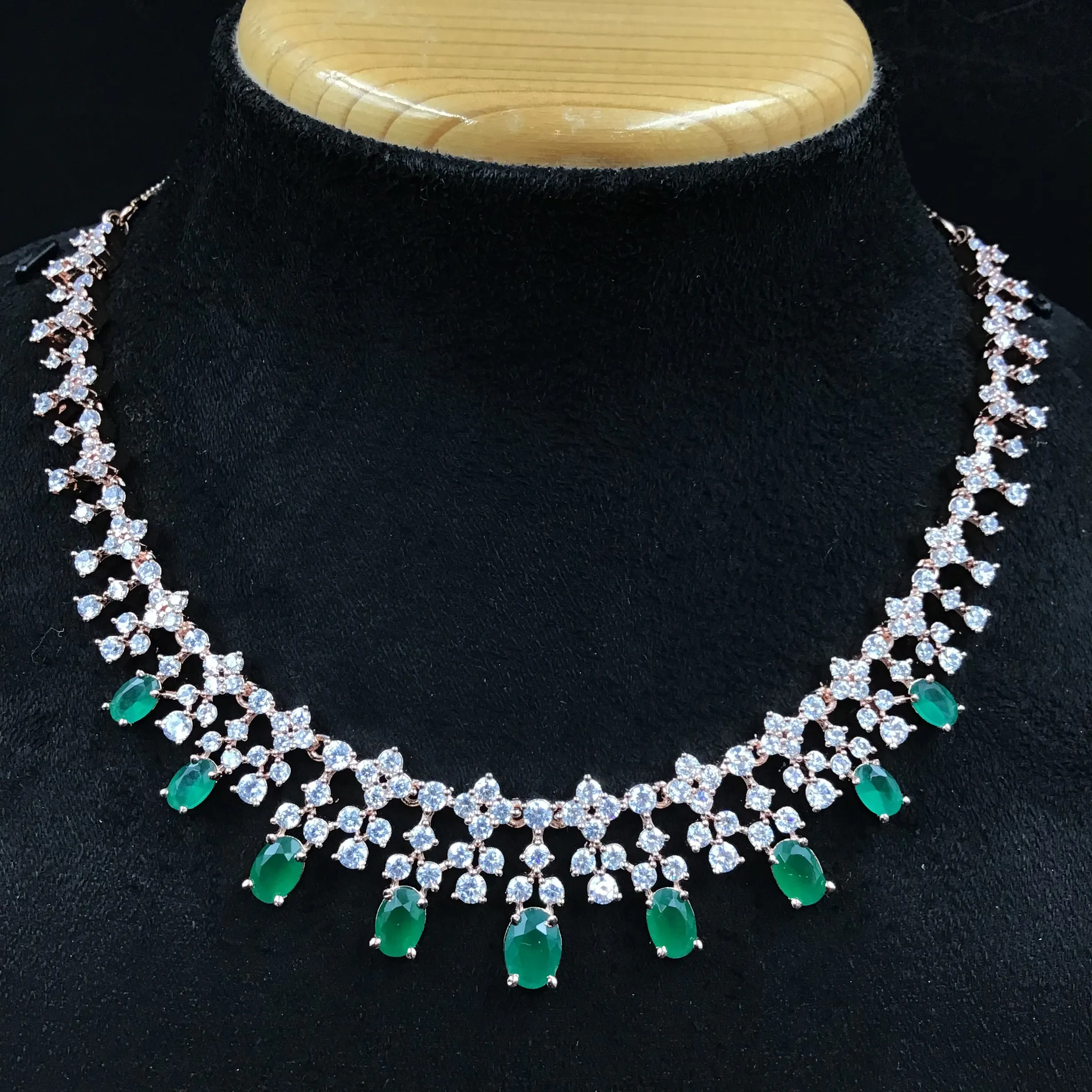 Zircon/AD Round Necklace Set 18503-5685